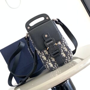 Dior Dior top imported original embroidery with imported cowhide saddle handbag