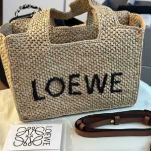 Delivery shot. Loewe straw bag ✈️