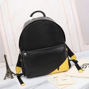 😍😍😍 Fendi Fendi counter new cloth with microfiber leather backpack 😌 Fendi Monster backpack upgrade